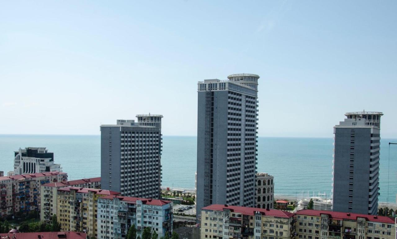 Апартаменты Breeze Батуми Экстерьер фото