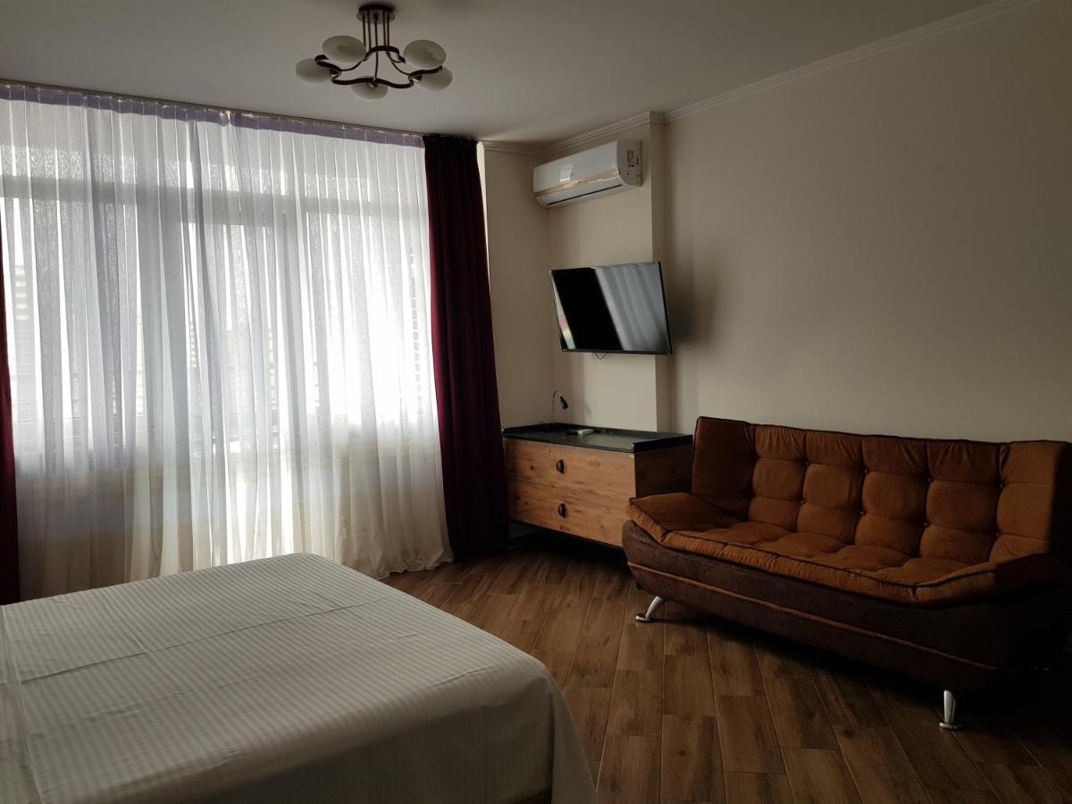 Апартаменты Breeze Батуми Экстерьер фото